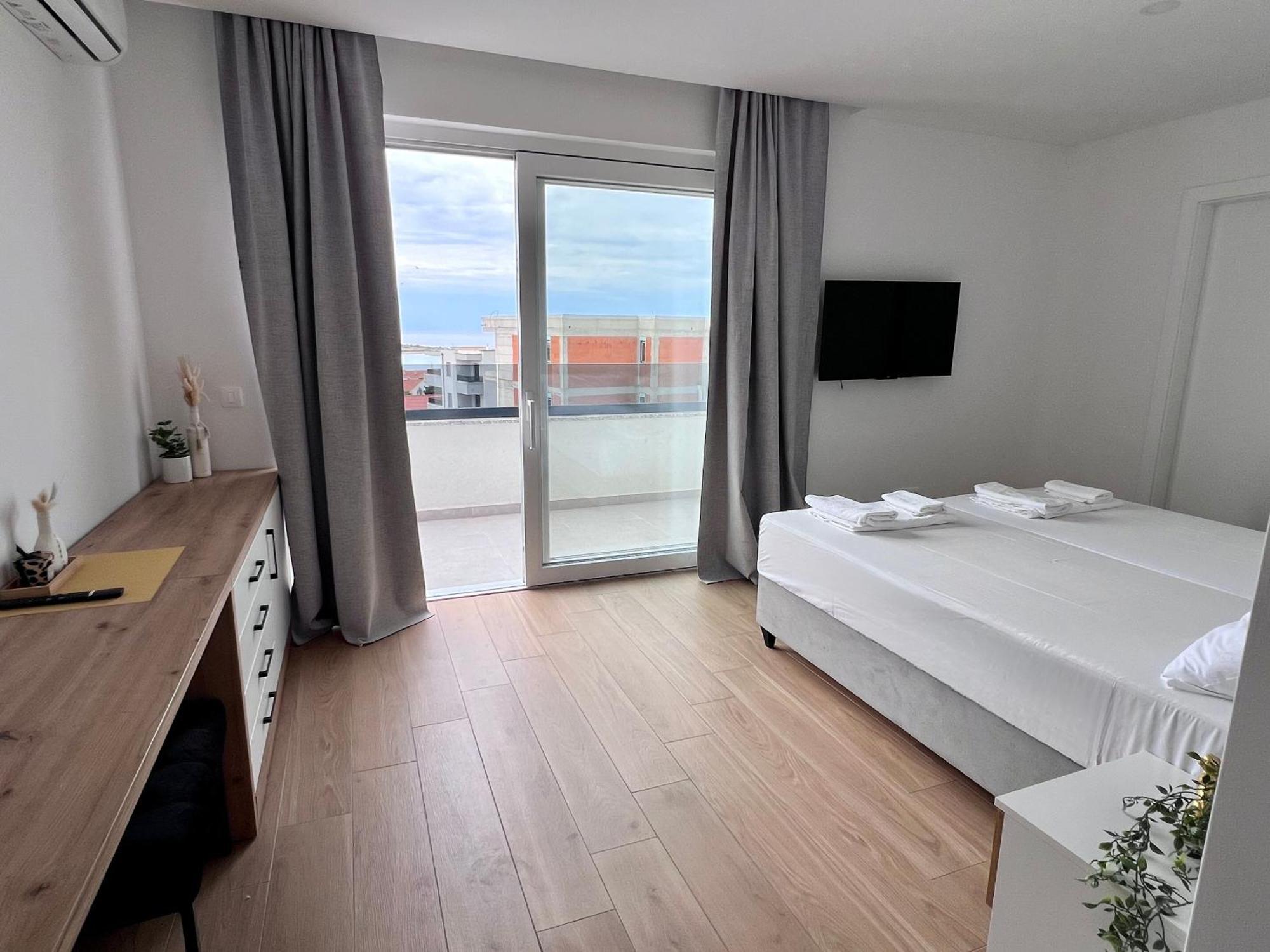 Boutique Hotel Ivy'Z Novalja Luaran gambar